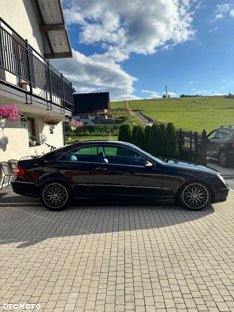Mercedes-Benz CLK 270 CDI Avantgarde - 4