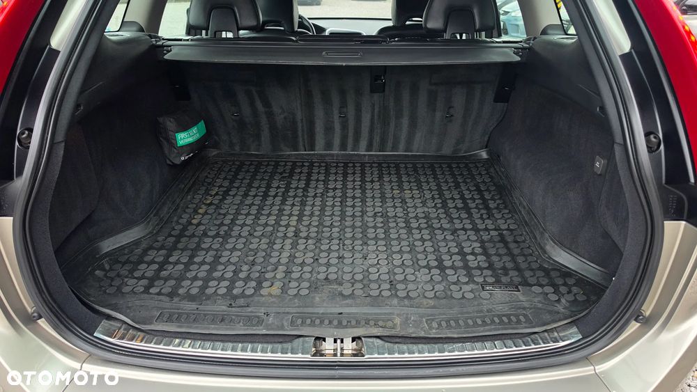 Volvo XC 60 D4 Summum - 18