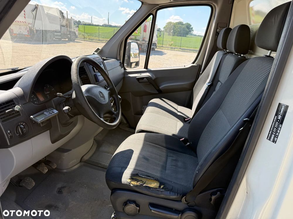 Mercedes-Benz Sprinter 313 - 11