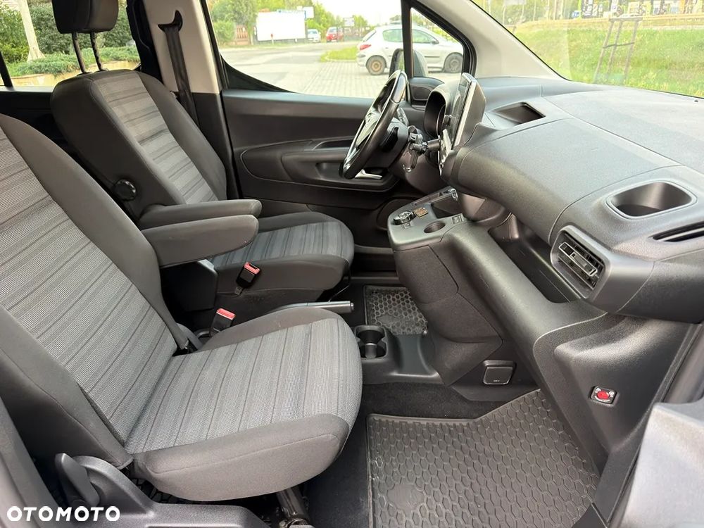 Opel Combo 1.2 Turbo Start/Stop Automatik Innovation - 13