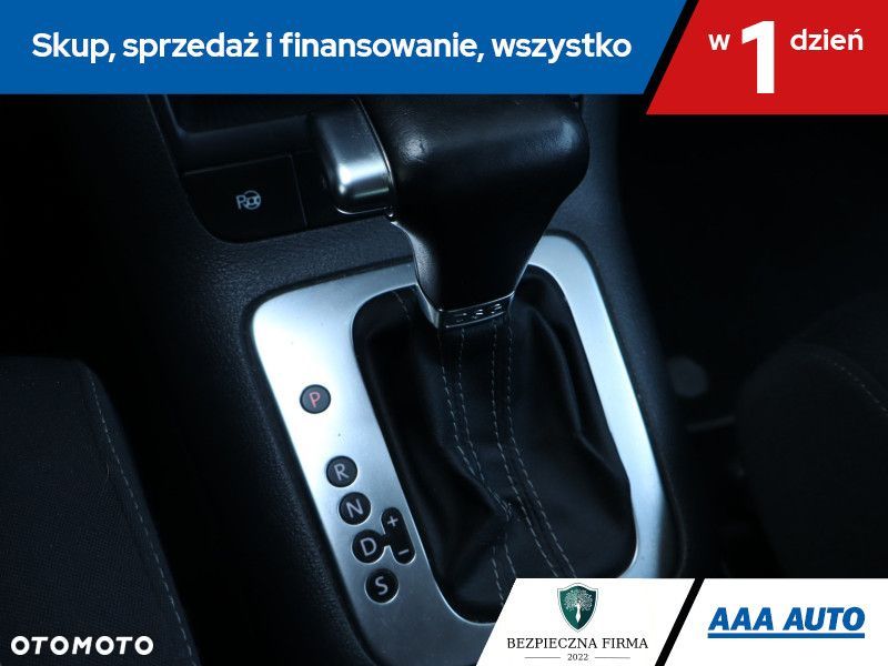 Volkswagen Golf Plus - 18