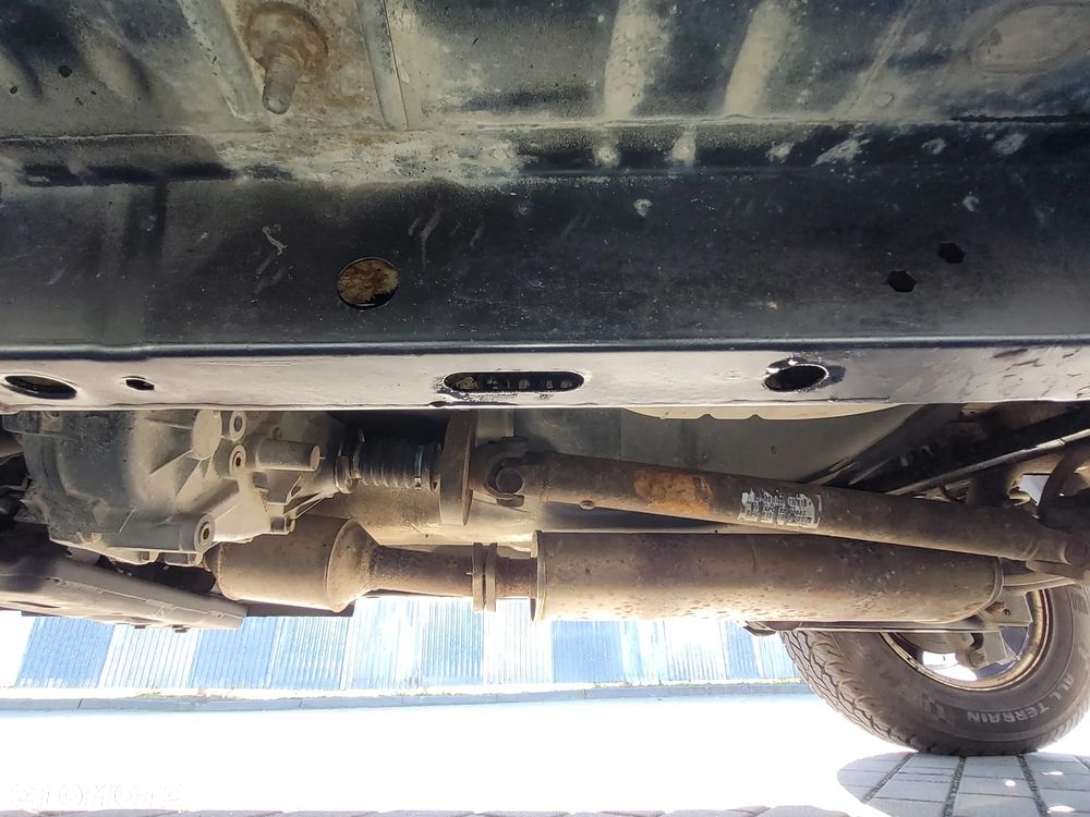 Jeep Cherokee 2.8L CRD Limited - 13