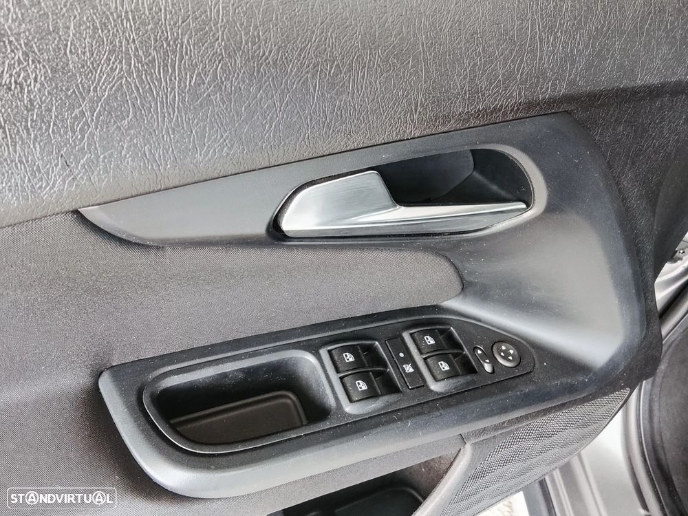 Fiat Tipo 1.0 GSE T3 (RED) - 17