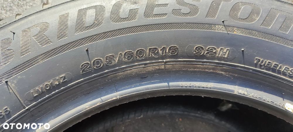OPONY ZIMOWE 205/60R16 92H BRIDGESTONE BLIZZAK LM001 (3919) ZIMA 2 SZTUKI PARA - 6