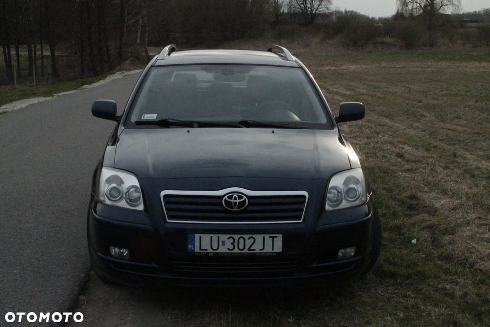 Toyota Avensis 2.0 D-4D Sol - 3