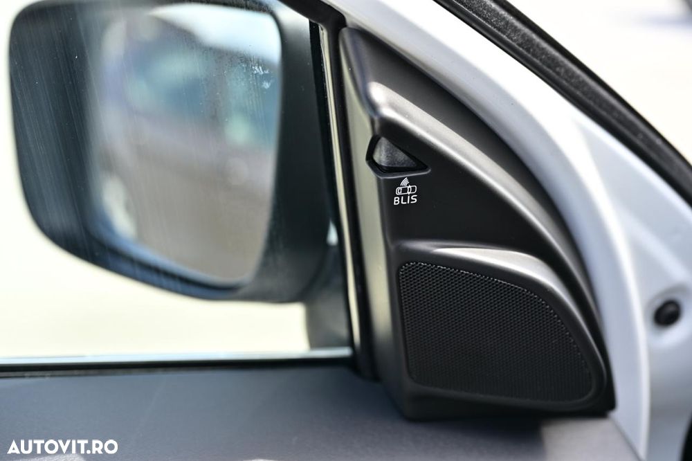 VOLVO XC60 2011 — imagine 18