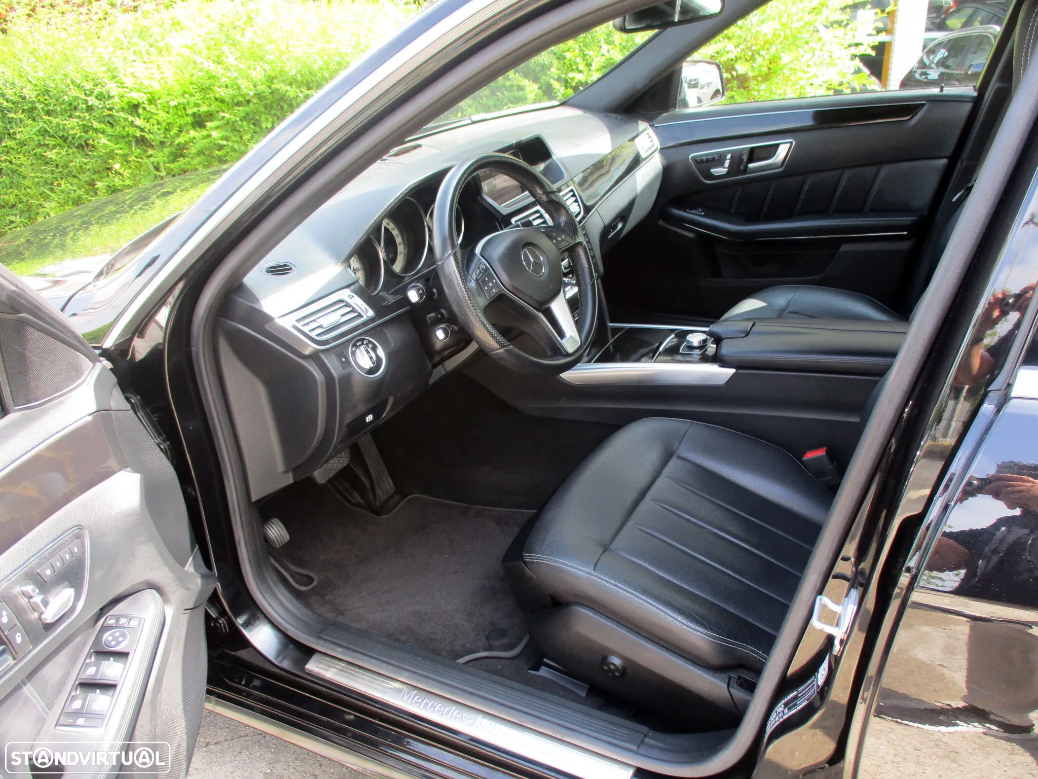 Mercedes-Benz E 220 CDi Avantgarde BlueEfficiency Auto. - 11