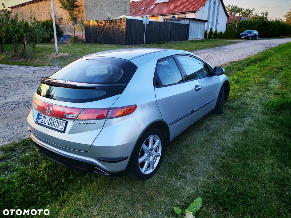 Honda Civic 2.2i-CTDi Comfort - 12