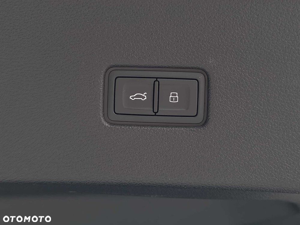 Audi Q8 55 TFSI mHEV Quattro Tiptronic - 40