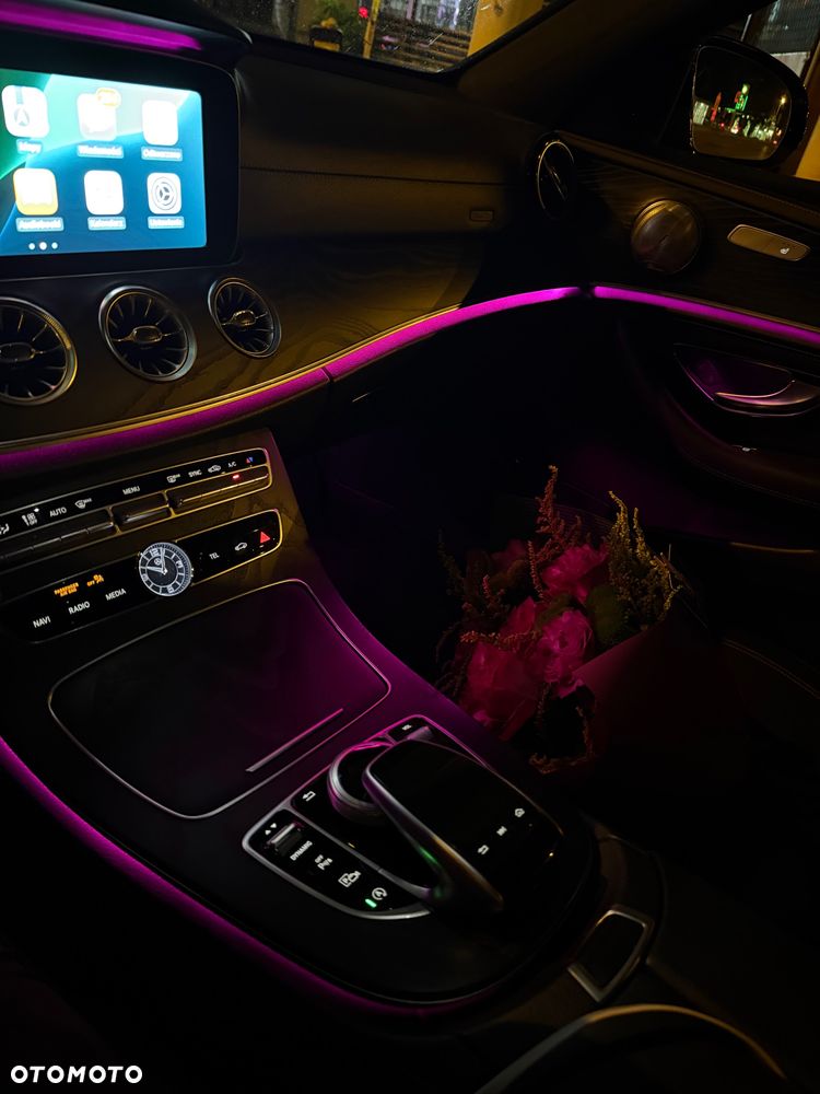 Mercedes-Benz Klasa E 220 d 9G-TRONIC - 31