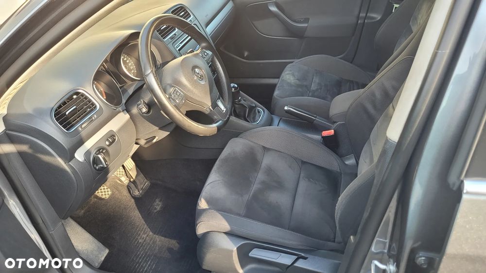 Volkswagen Golf 1.4 TSI Highline - 9