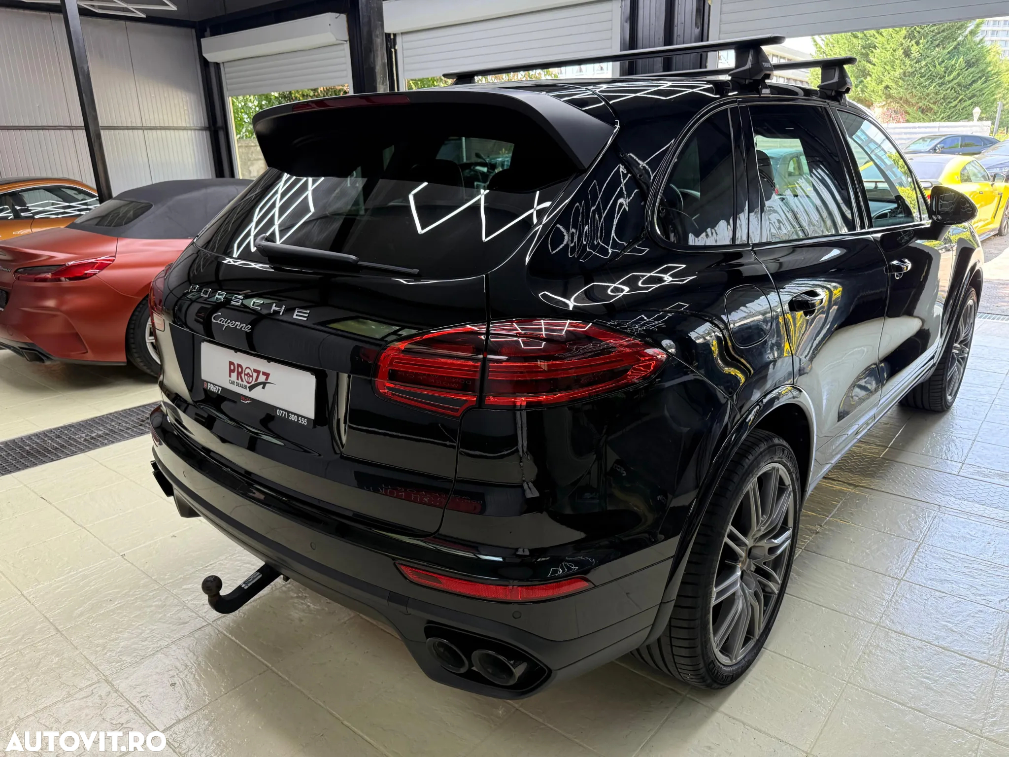 Porsche Cayenne 3.0 L - 6