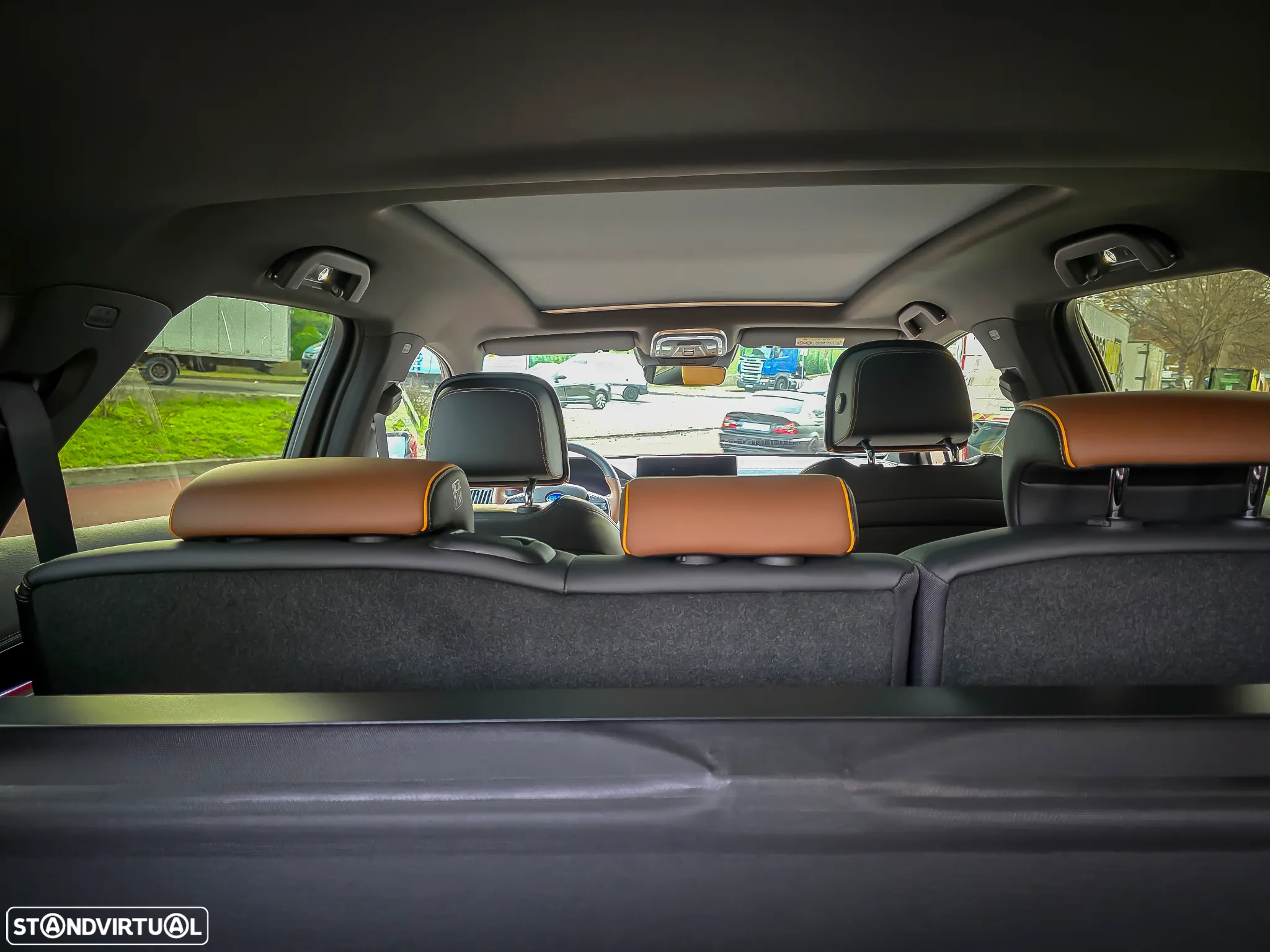 BYD Tang 86.4 kWh AWD Flagship - 19