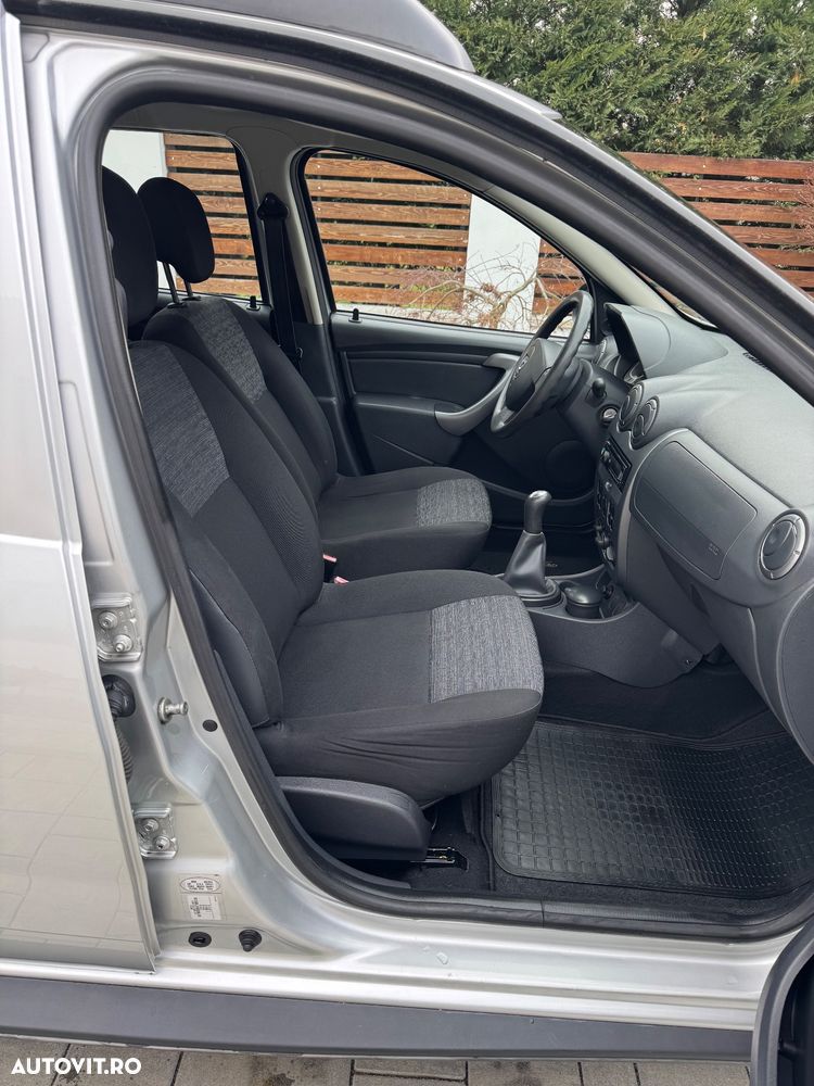 Dacia Duster 1.6 4x2 Prestige - 16