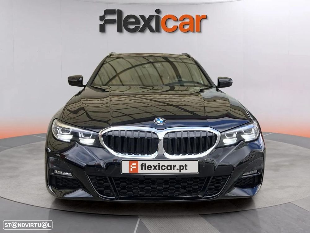 BMW 320 d Pack M Auto - 4