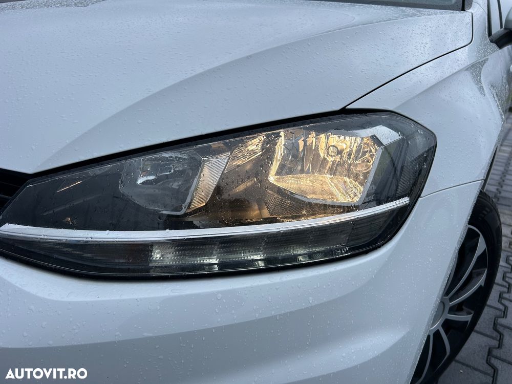 Volkswagen Golf 1.0 TSI (BlueMotion Technology) Comfortline - 21