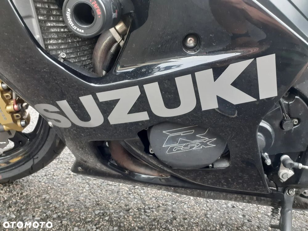 Suzuki GSX-R - 19