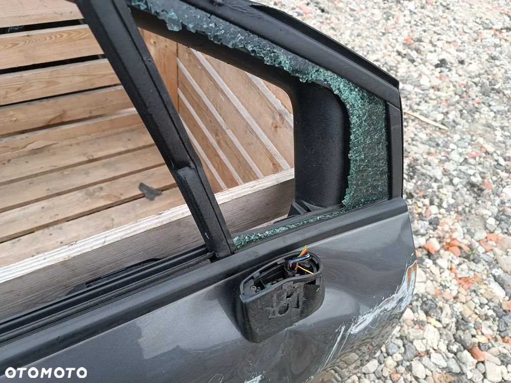 DRZWI PRAWY PRZÓD PRAWE CITROEN C3 AIRCROSS - 4