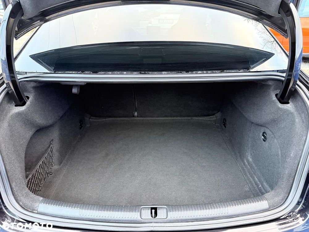 Audi S3 Limousine S tronic - 23