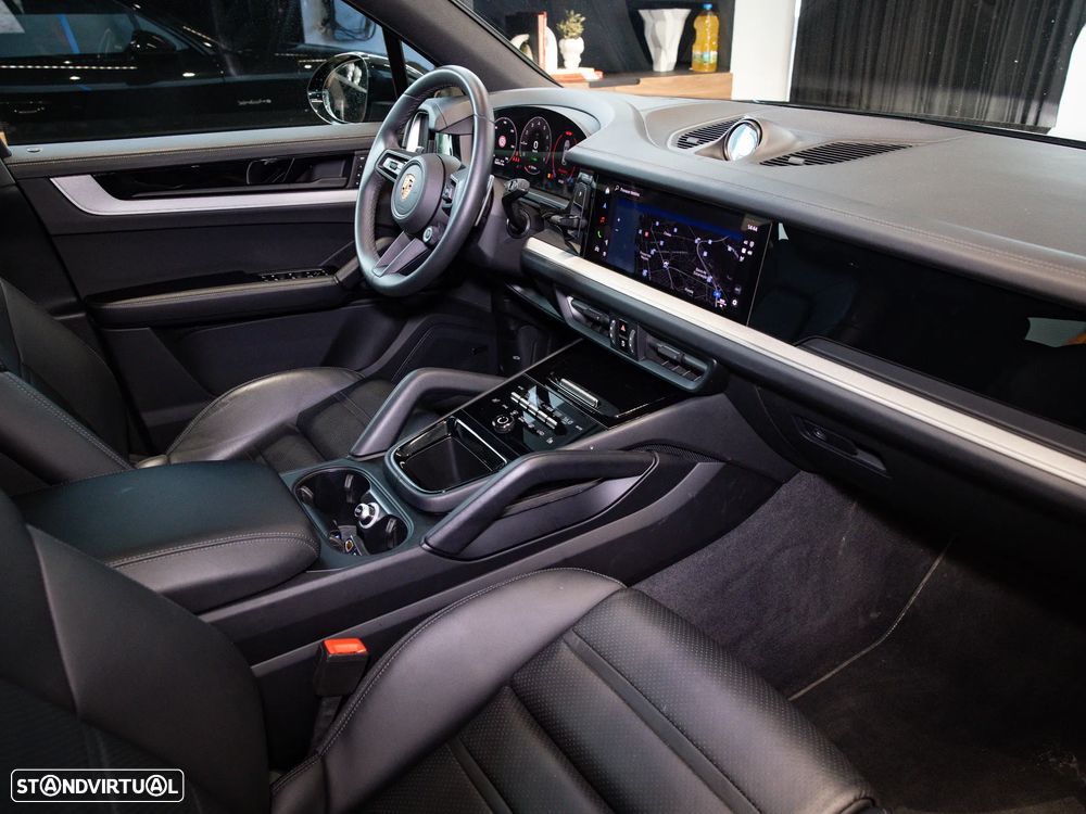 Porsche Cayenne S E-Hybrid - 41