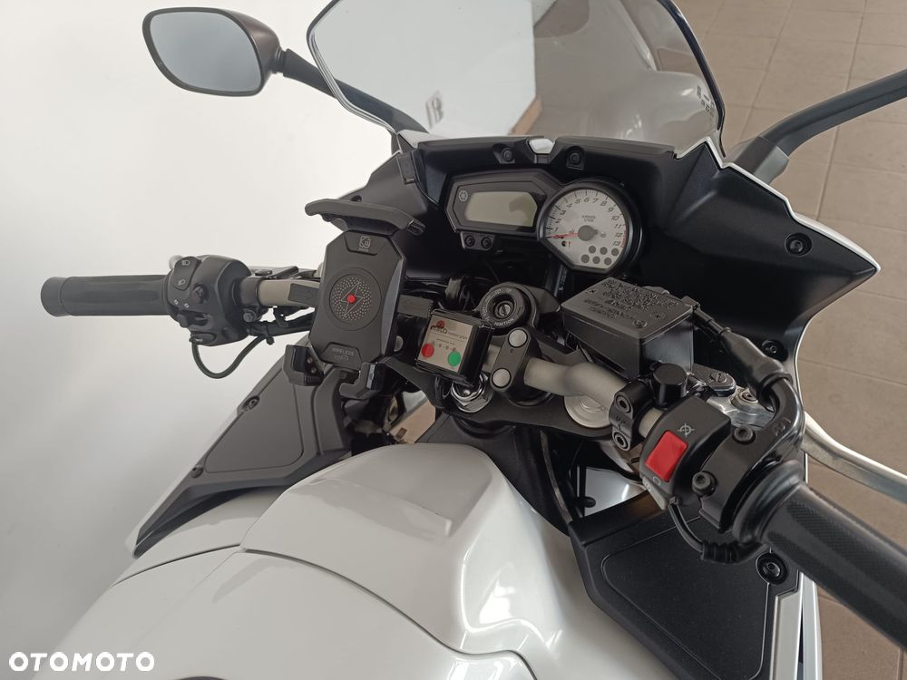 Yamaha FZ8 - 8