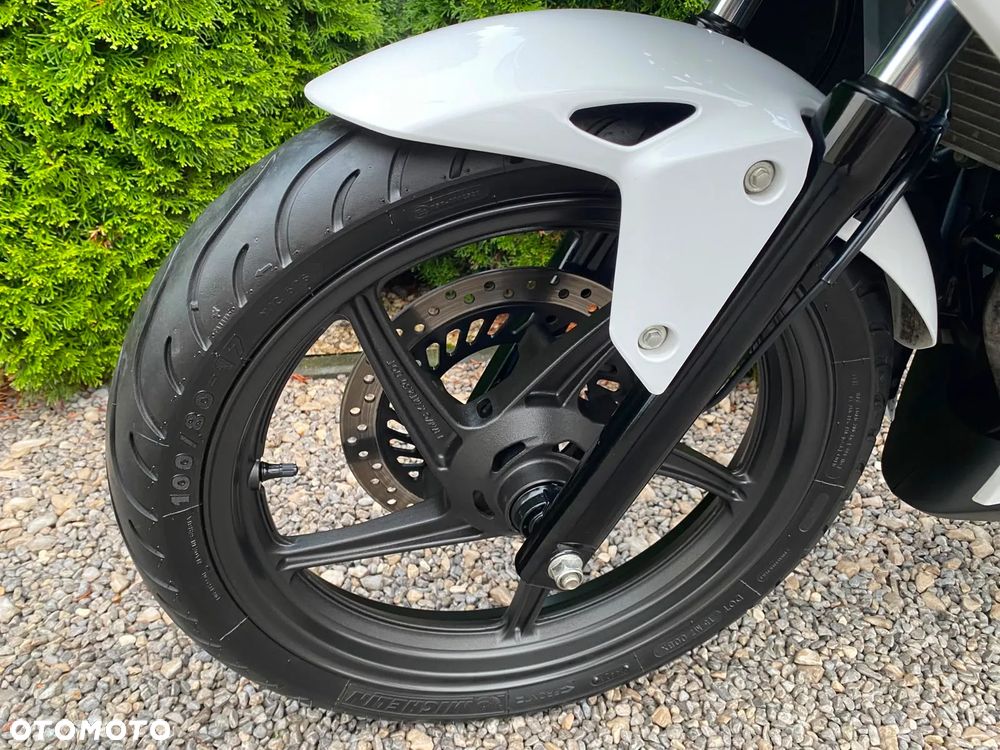 Honda CBR - 11