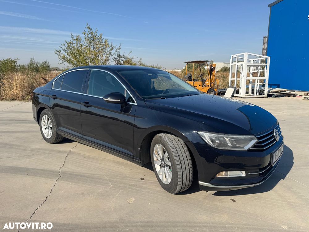 Volkswagen Passat 2.0 TDI DSG Comfortline - 7