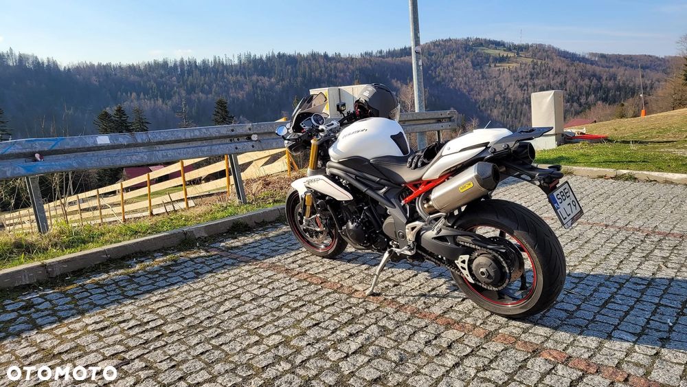 Triumph Speed Triple - 3