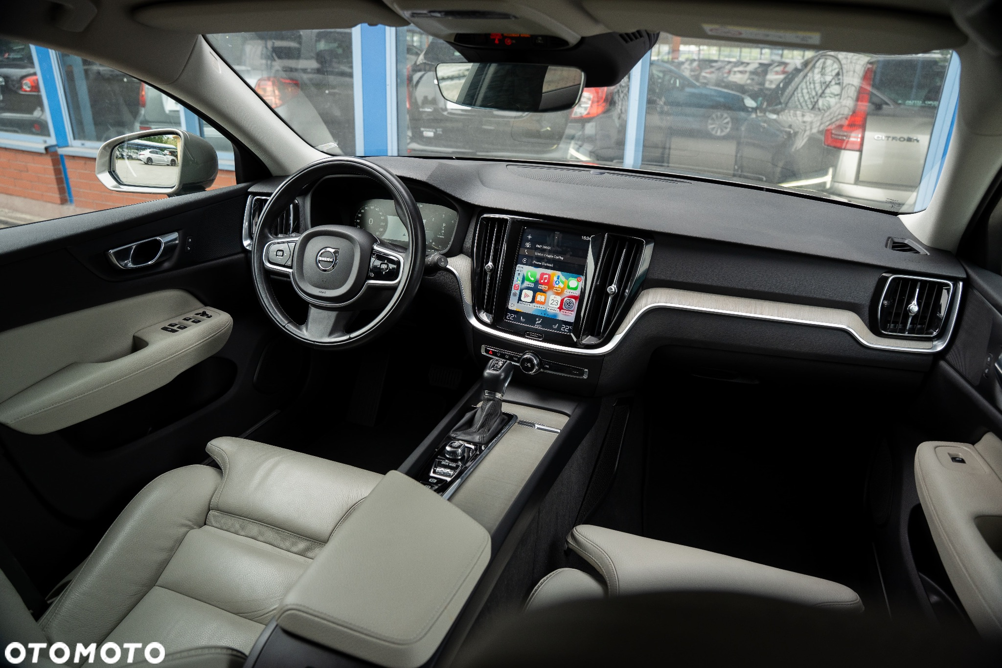 Volvo V60 Cross Country D4 AWD Geartronic Pro - 21