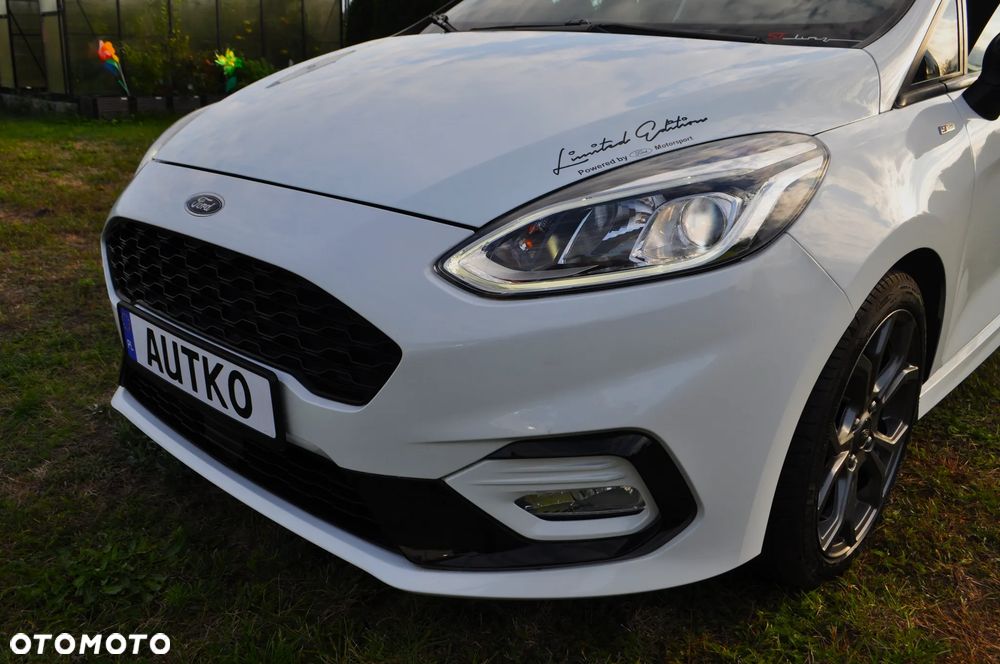 Ford Fiesta 1.0 EcoBoost S&S ST-LINE - 36