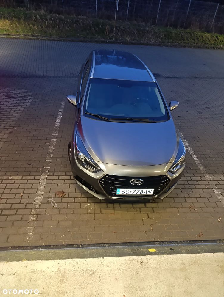 Hyundai i40 Kombi blue 1.7 CRDi DCT Trend - 19