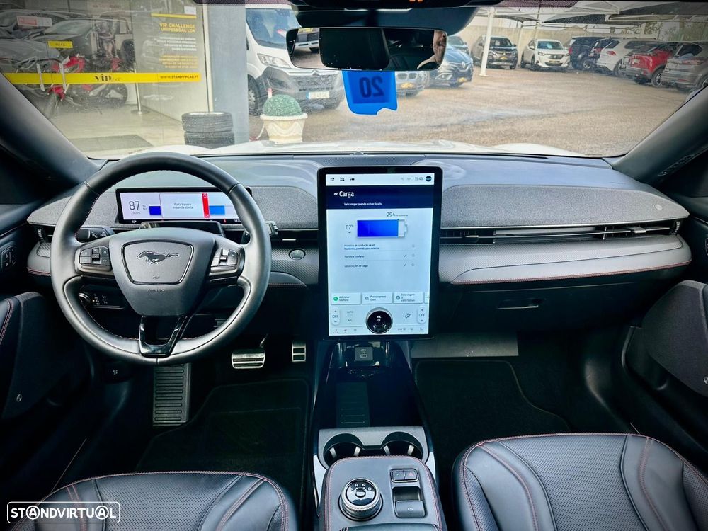 Ford Mustang Mach-E Premium AWD - 9