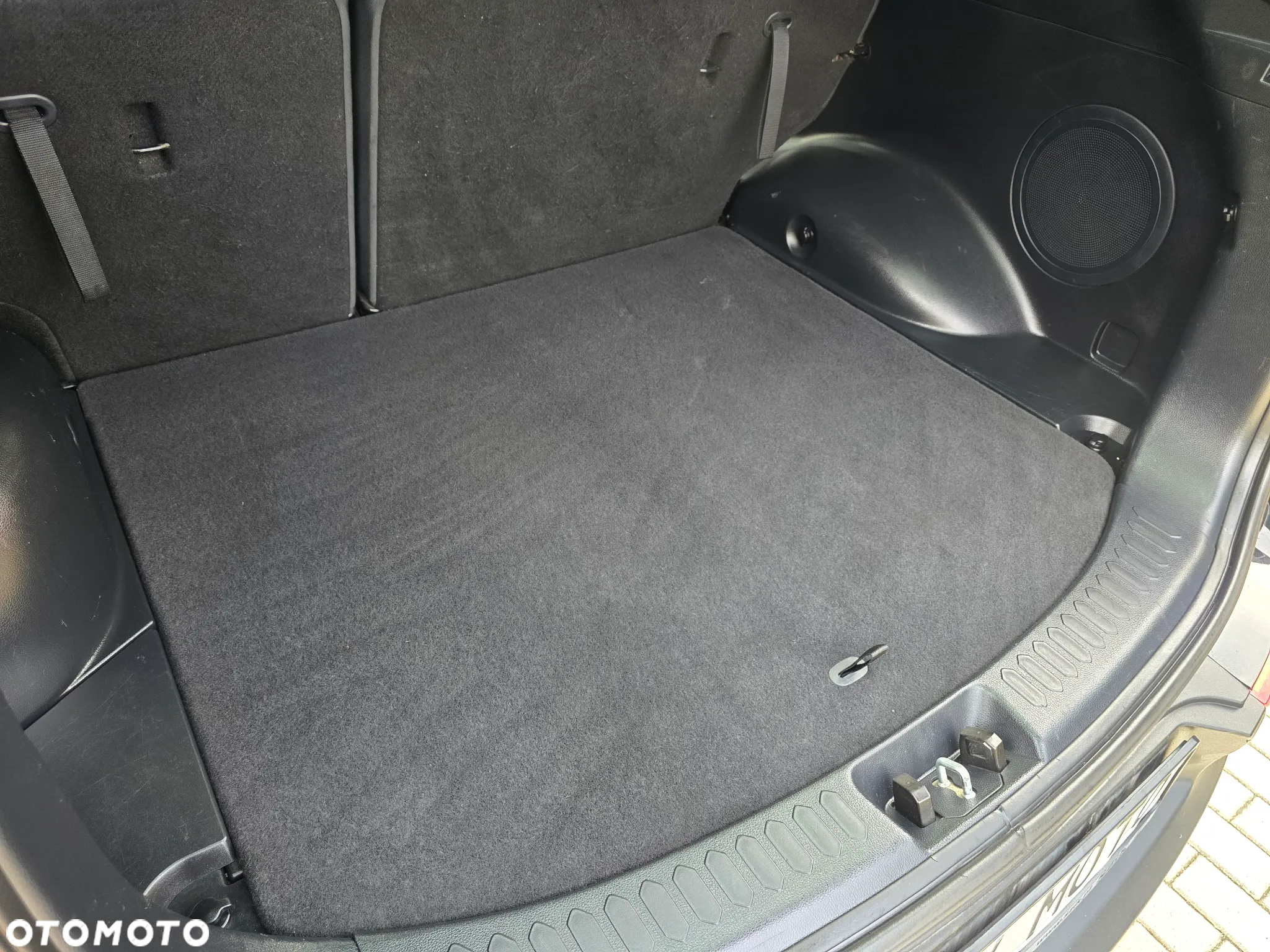 Kia Sportage 2.0 CVVT 2WD Vision - 29