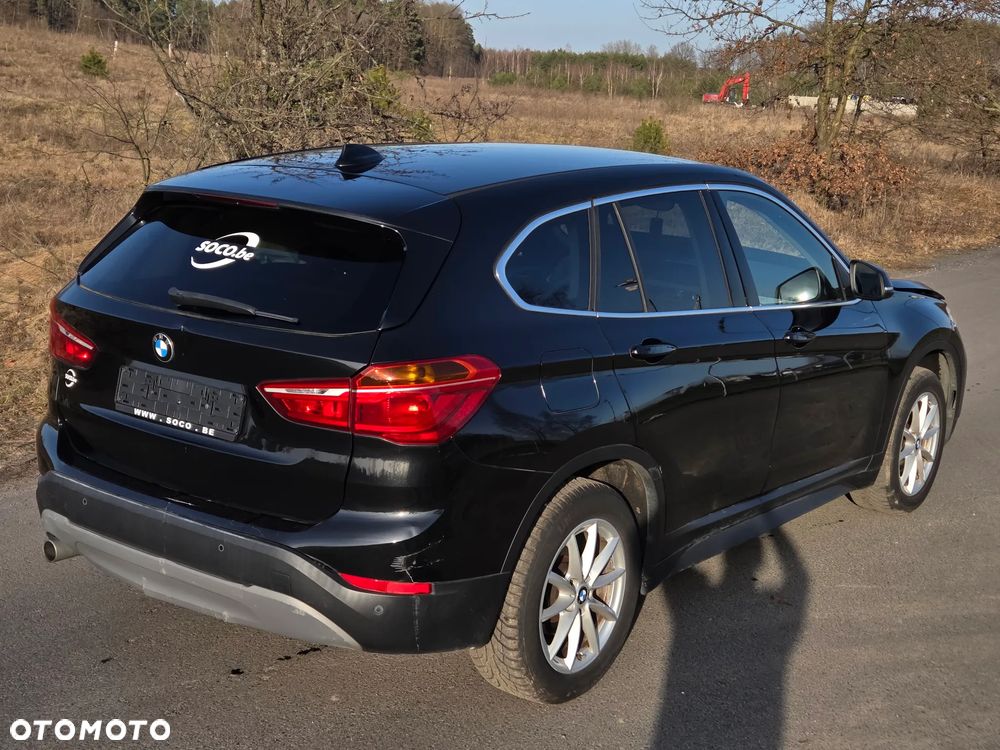 BMW X1 sDrive16d Sport Line - 12