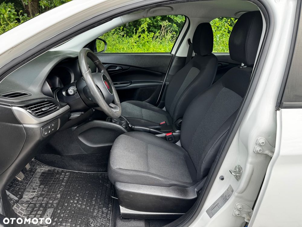 Fiat Tipo 1.4 16V Pop - 21