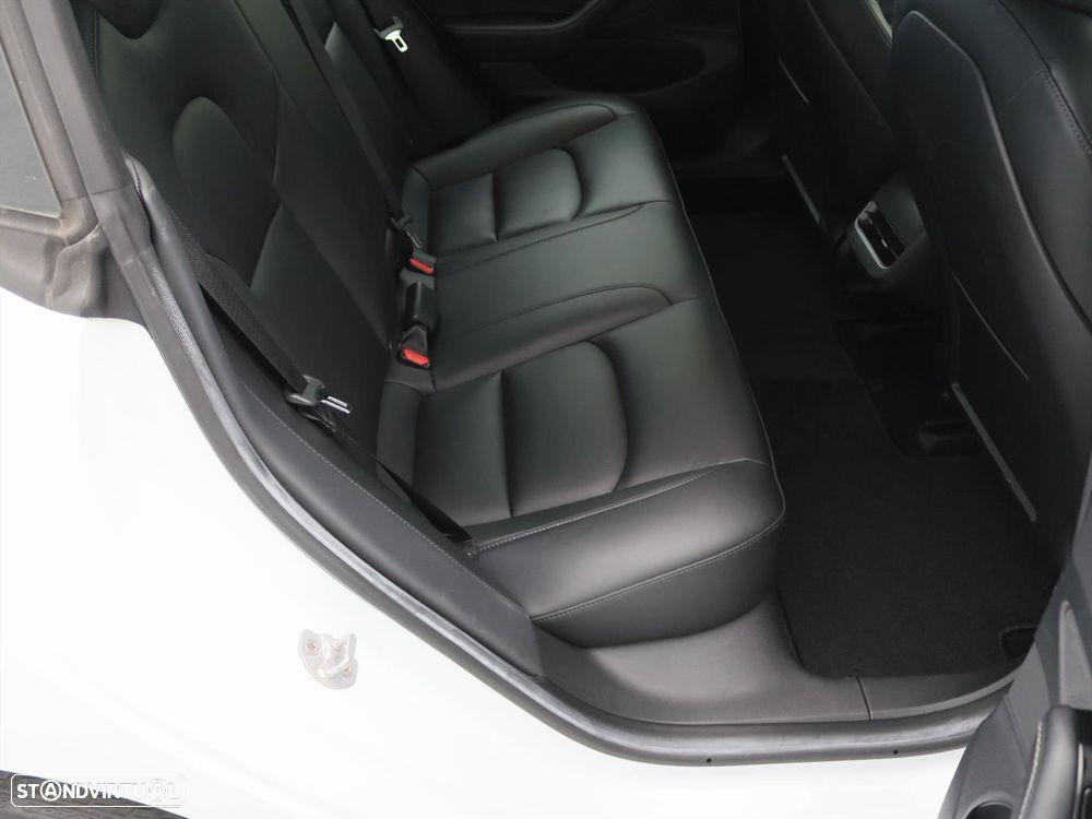 Tesla Model 3 Standard Range Plus RWD - 14