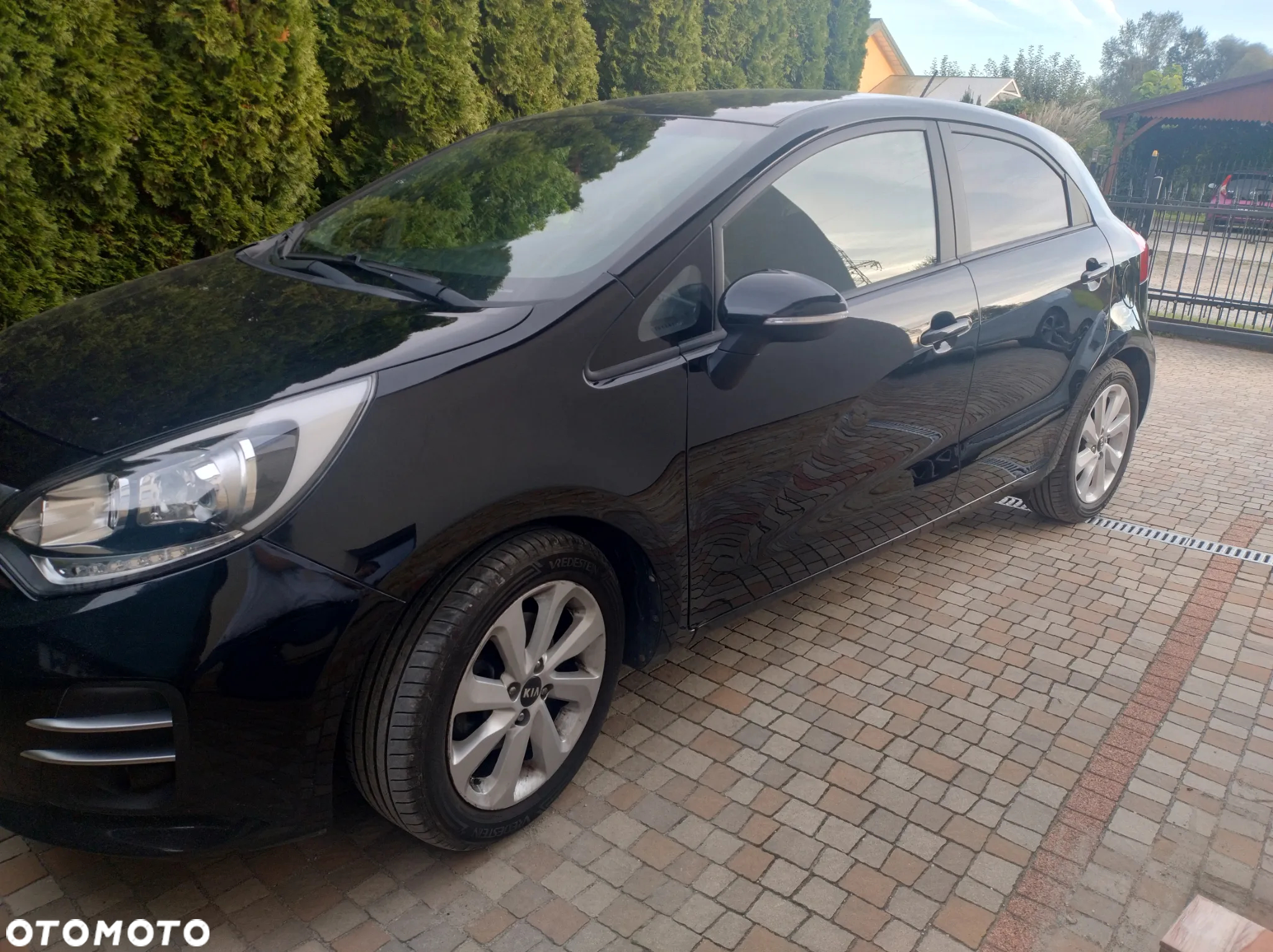 Kia Rio 1.4 Business Line - 2