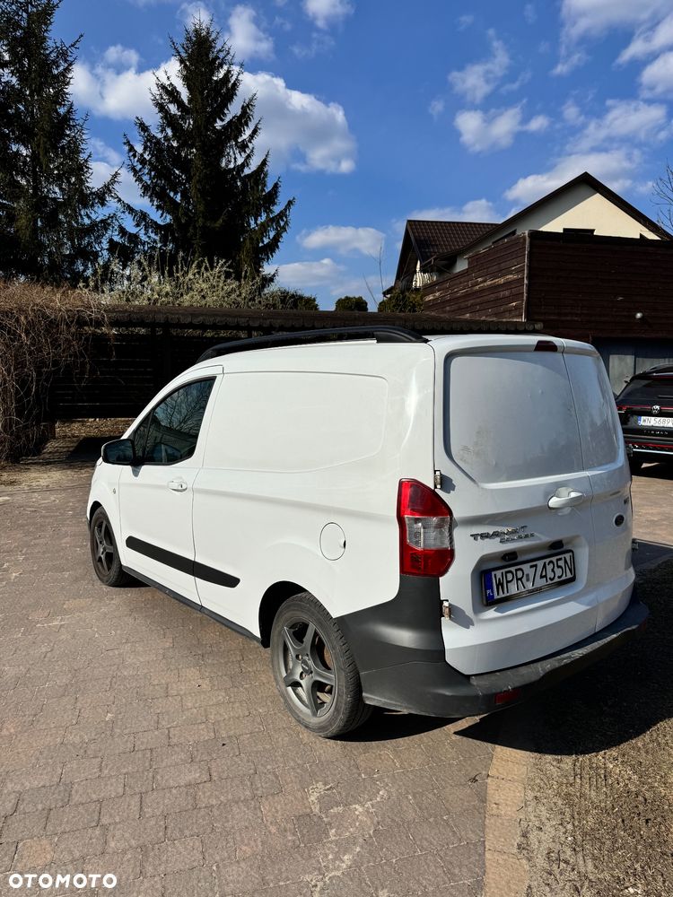 Ford Transit Courier - 7