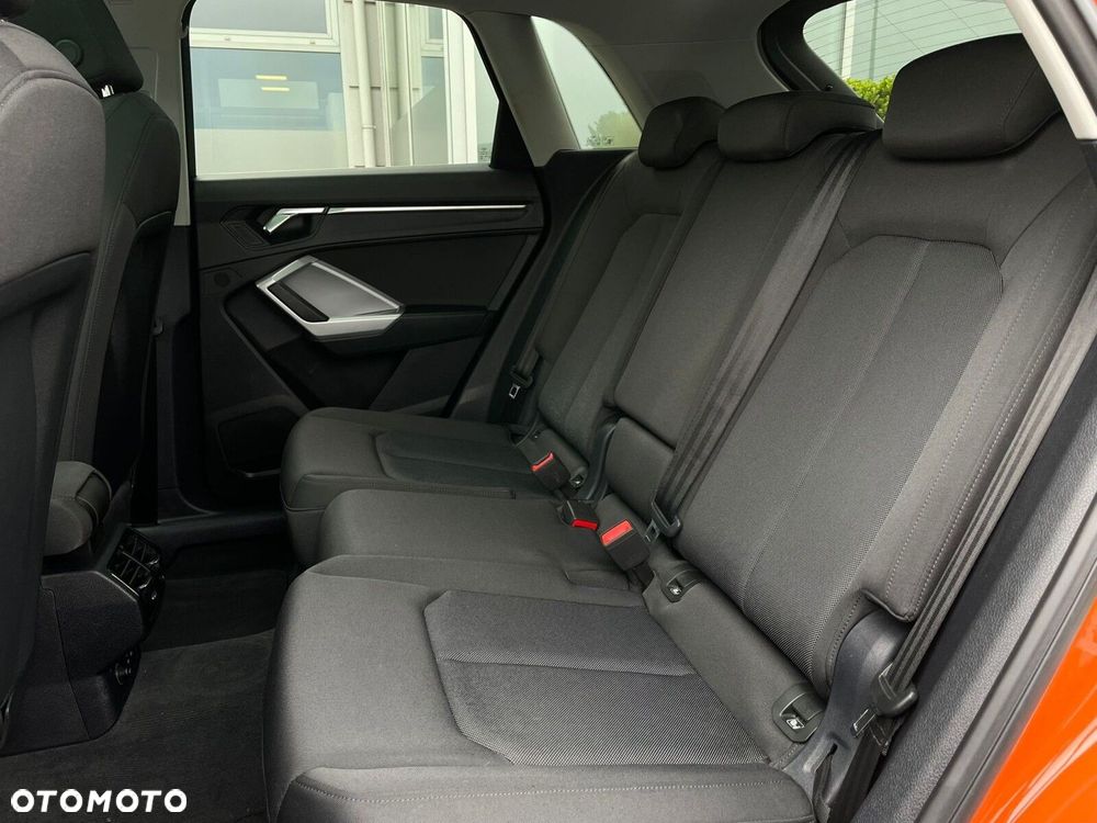 Audi Q3 - 13