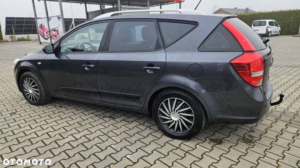 Kia Ceed 1.6 Crdi Comfort + - 8
