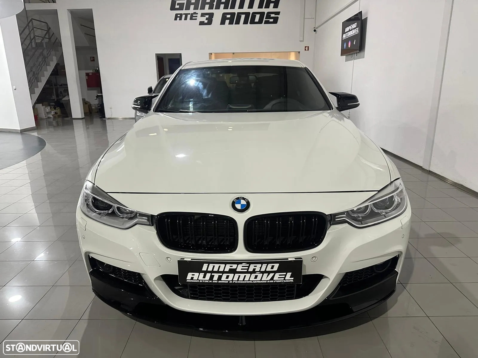 BMW 320 d Pack M - 14