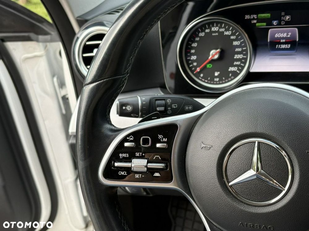 Mercedes-Benz Klasa E 300 de 9G-TRONIC Exclusive - 25