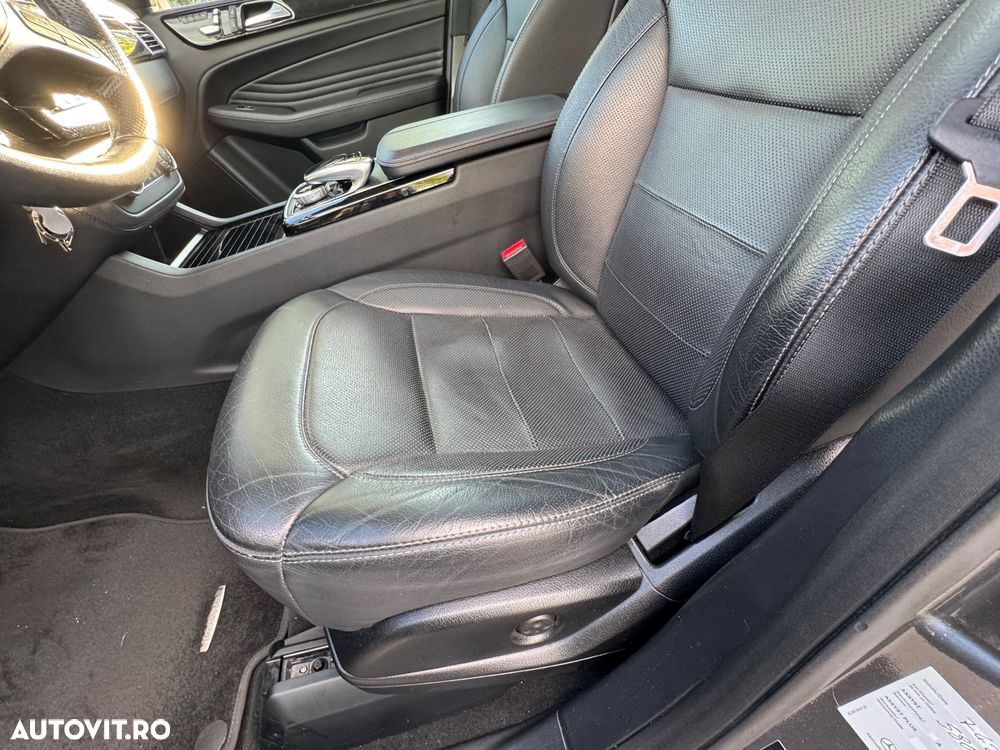 Mercedes-Benz GLE 350 d 4MATIC - 28