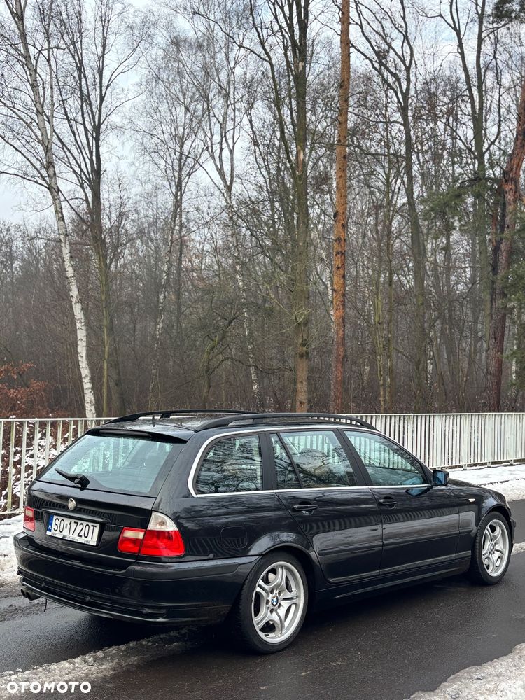 BMW Seria 3 330i - 5