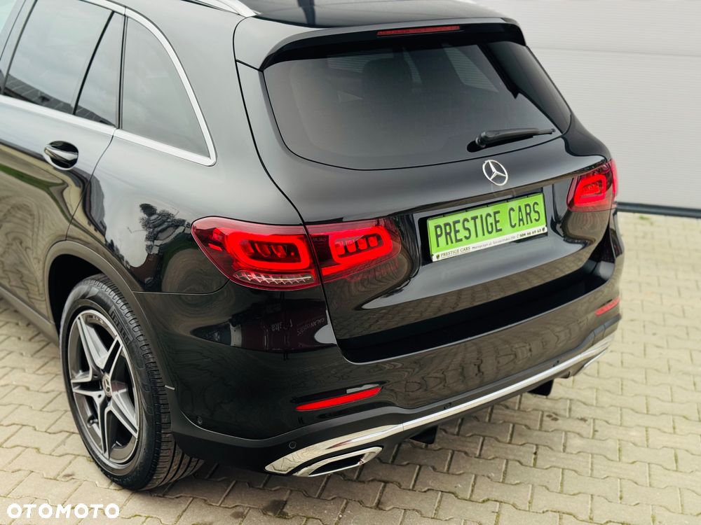 Mercedes-Benz GLC 220 d 4Matic 9G-TRONIC AMG Line - 27