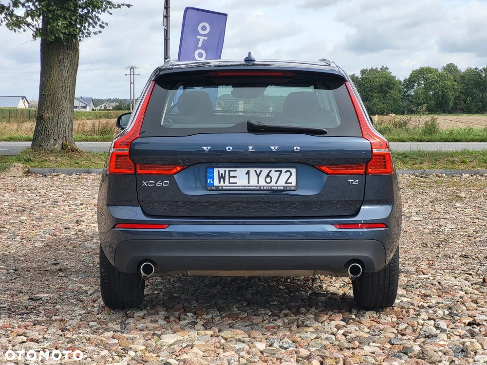Volvo XC 60 T4 Momentum Pro - 7