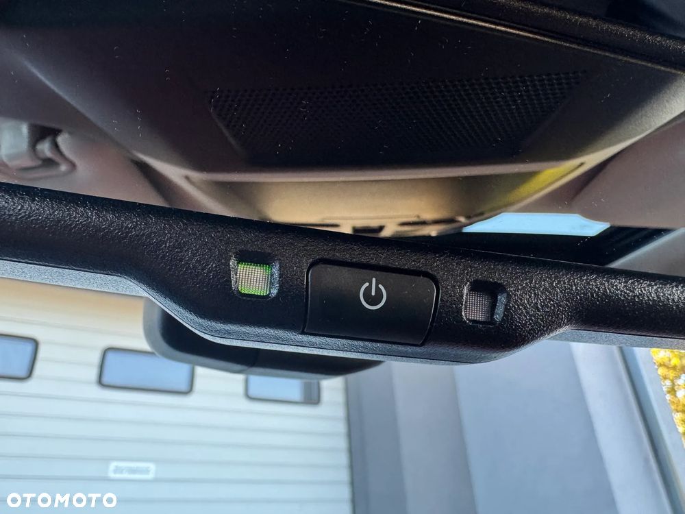 Subaru Outback 2.5i Platinum (EyeSight) Lineartronic - 31