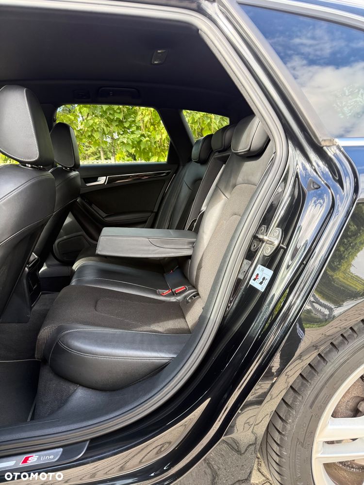 Audi A4 Avant 2.0 TDI DPF quattro S line Sportpaket - 14