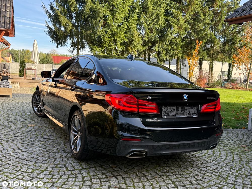 BMW Seria 5 530e iPerformance GPF Luxury Line sport - 8