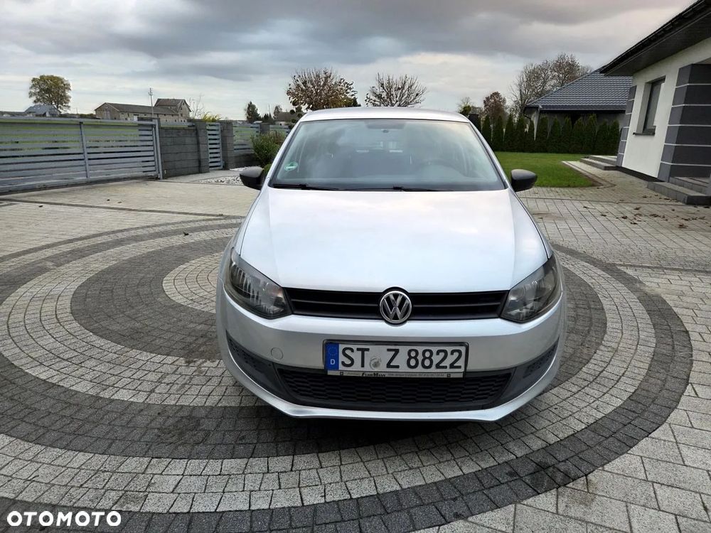 Volkswagen Polo - 2